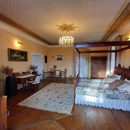 Apartman Fara Vcelakov ภายนอก รูปภาพ