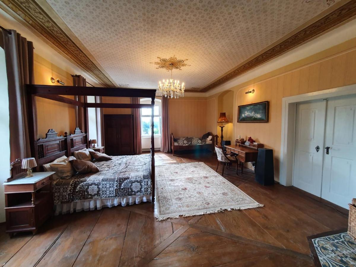 Apartman Fara Vcelakov ภายนอก รูปภาพ