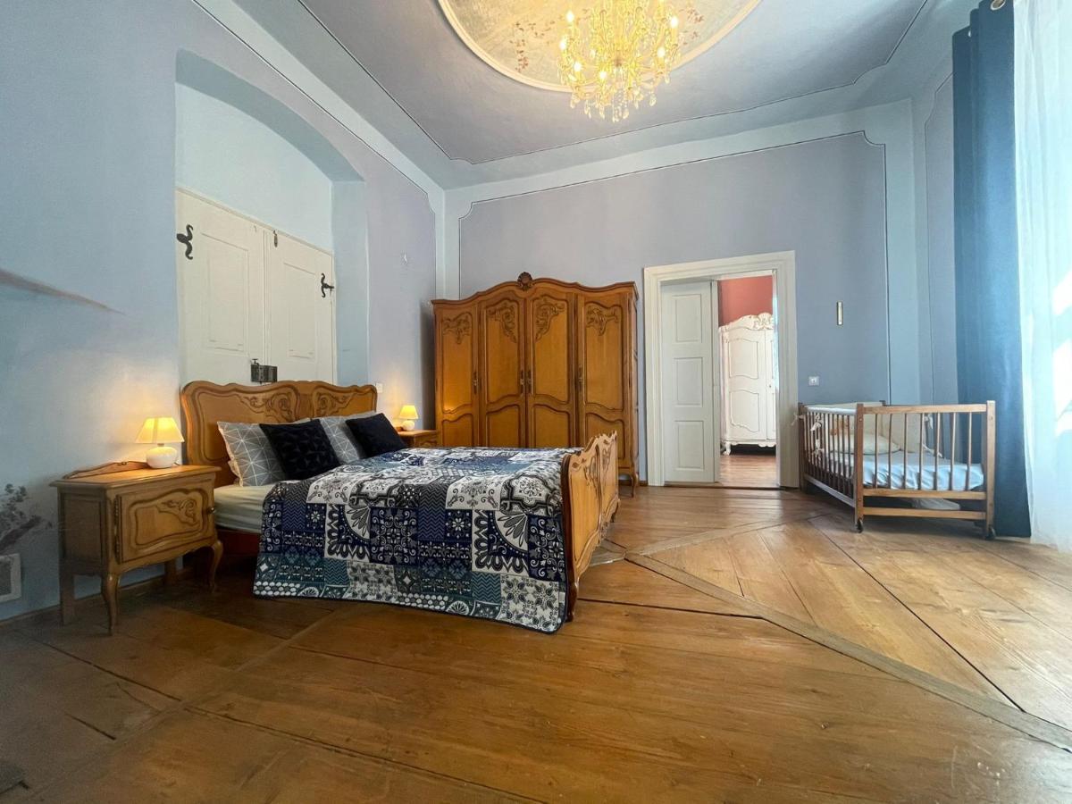 Apartman Fara Vcelakov ภายนอก รูปภาพ