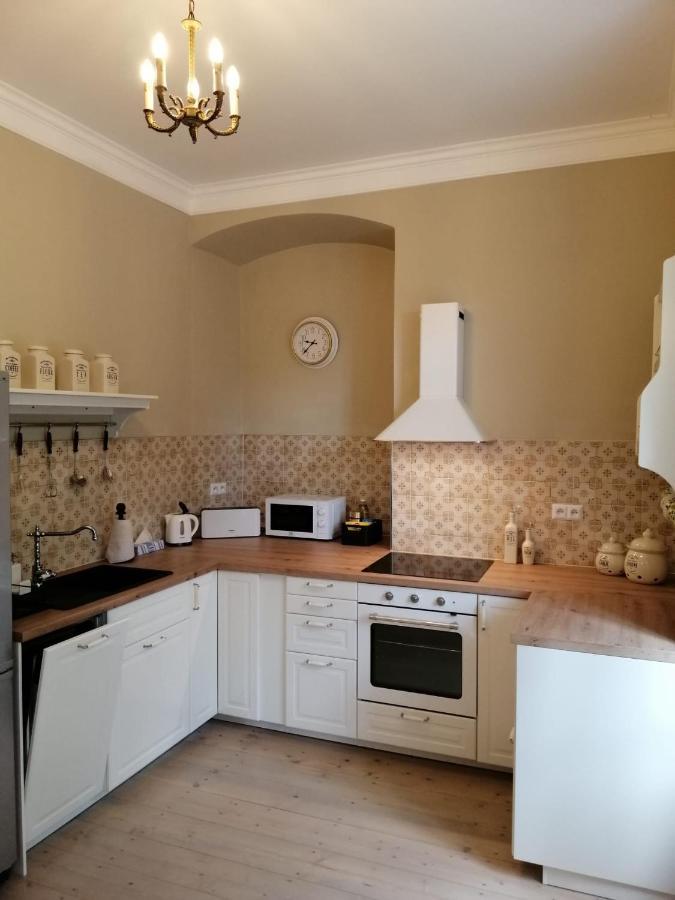 Apartman Fara Vcelakov ภายนอก รูปภาพ